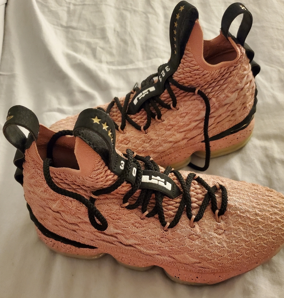 Nike Lebron 15 Basketball Shoe